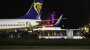 Verletzte wegen Turbulenzen: Flugzeug muss in Memmingen landen | BR24
